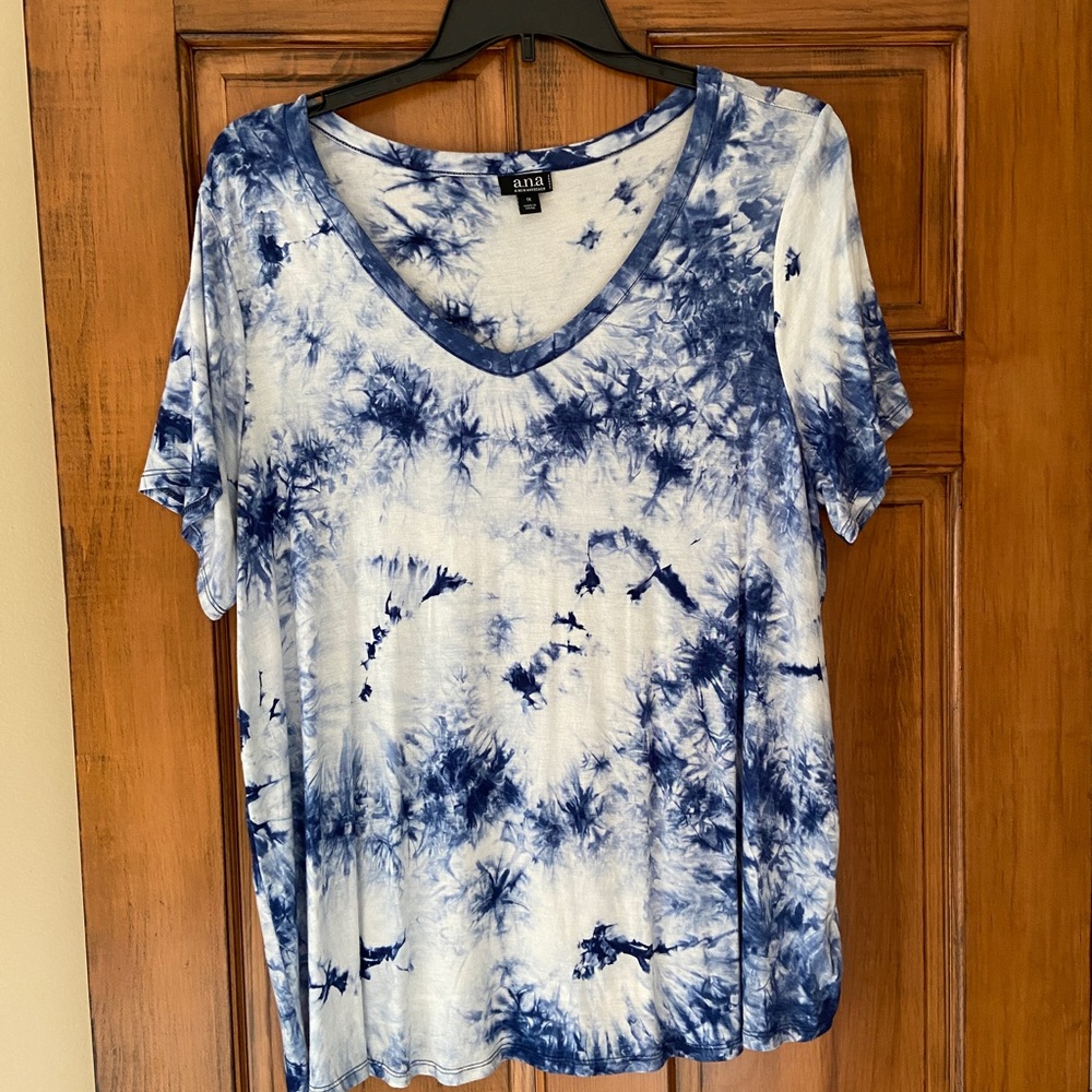 Ana tue dye tee